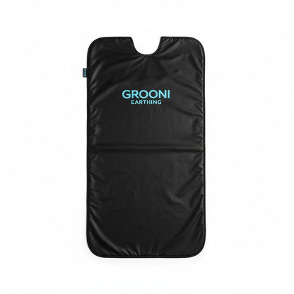 Black sauna blanket with 'Grooni Earthing' logo on a white background